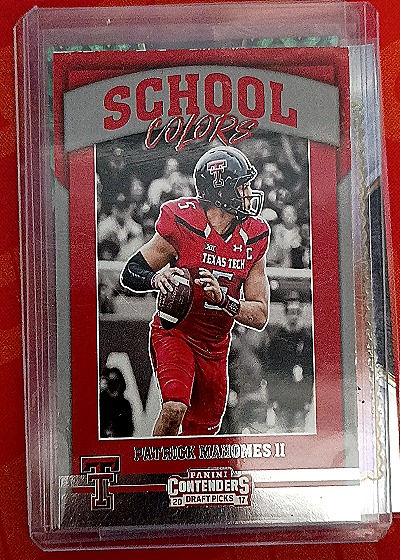2017 Panini Contenders Draft Picks #15 Patrick Mahomes II School Colors Rookie — front