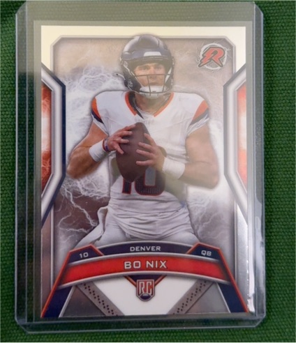 2024 Topps Resurgence #125 Bo Nix — front