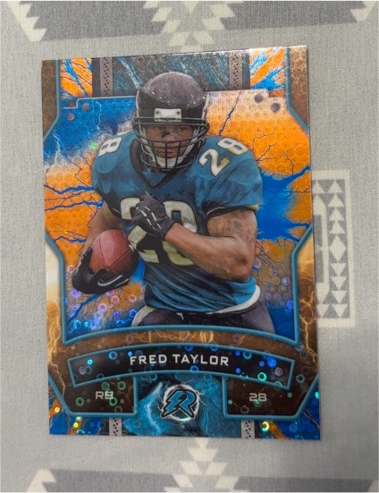 1999 Topps Chrome #28 Fred Taylor — front
