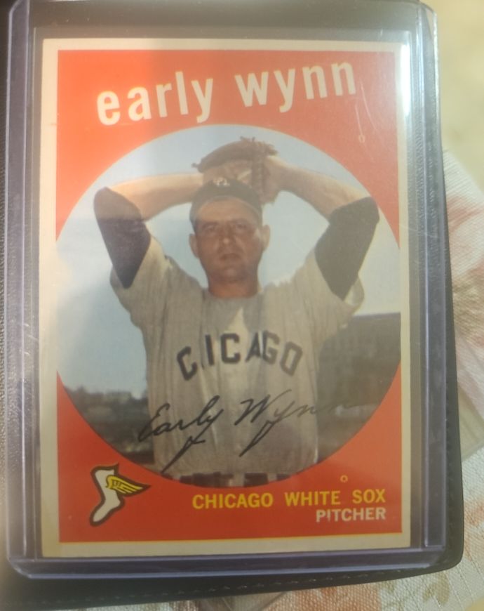 1959 Topps #311 Early Wynn — front