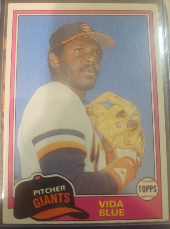 1973 Topps #300 Vida Blue — front