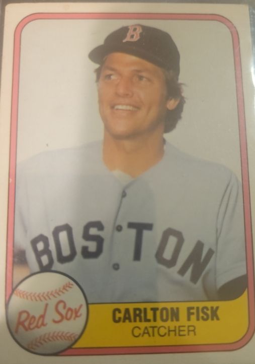 1975 Topps #300 Carlton Fisk — front