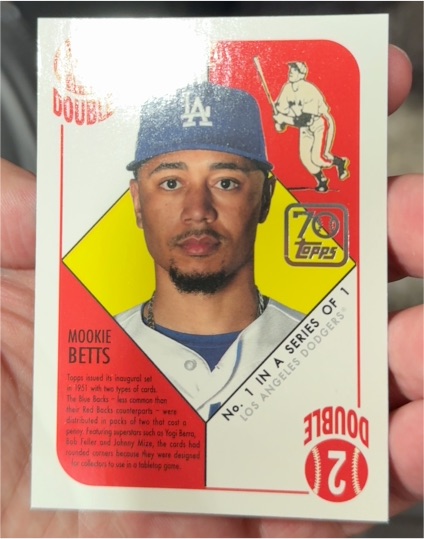 2021 Topps #2 Mookie Betts — front