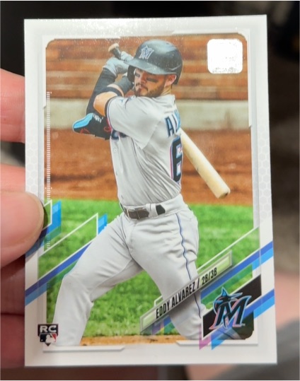 2021 Topps #28 Eddy Alvarez — front