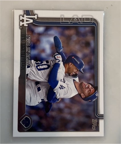 2023 Topps #Two In Blue Los Angeles Dodgers — front