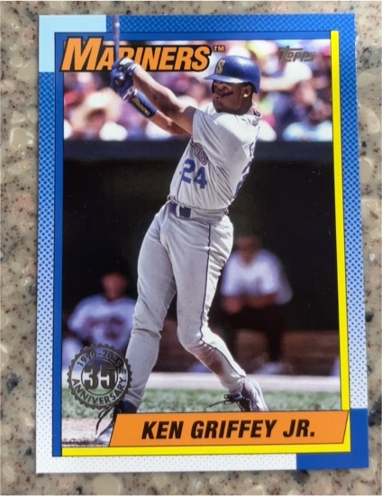 1991 Topps #35 Ken Griffey Jr. — front
