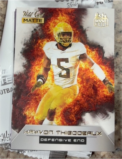 2022 Wild Card Matte Rookie Heat Khyvon Thibodeaux — front