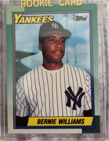 1990 Topps #300 Bernie Williams — front