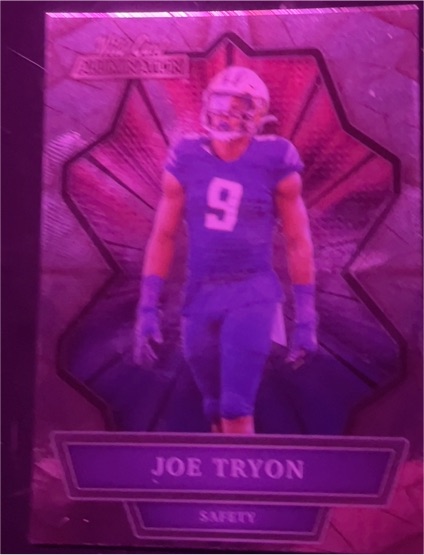 2021 Panini Contenders #9 Joe Tryon — front