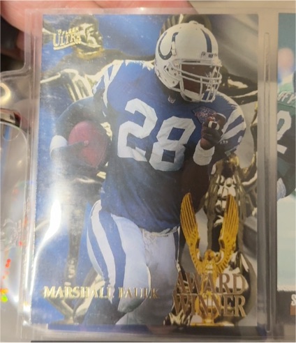 1995 Ultra Award Winner Marshall Faulk — front
