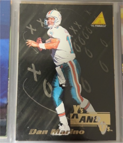 1995 Pinnacle Dan Marino — front