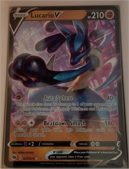 2020 Pokémon #027 Lucario V — front