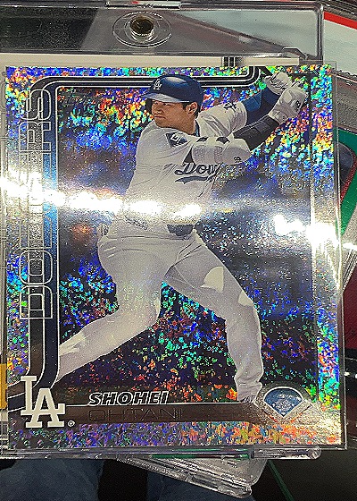 2023 Topps Dodgers Shohei Ohtani — front