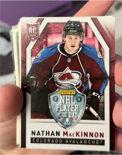 2014 Panini NHL Player of the Day #14 Nathan MacKinnon — front