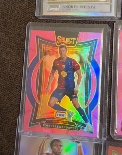 2023 Select #25 Robert Lewandowski — front