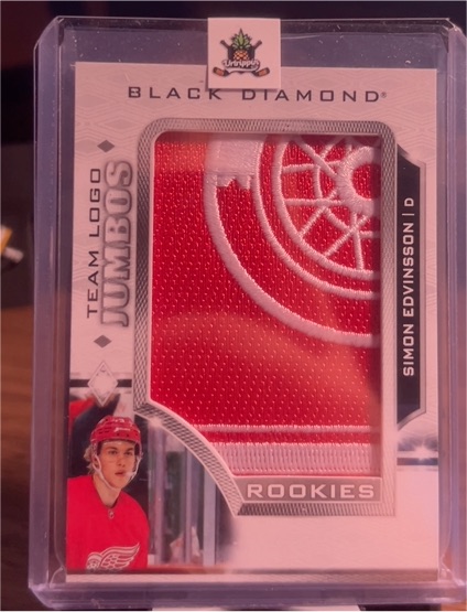 2021 Upper Deck Black Diamond Team Logo Jumbos #JUM-SED Simon Edvinsson — front