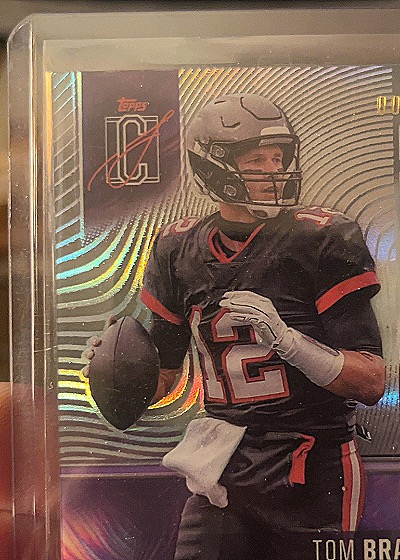 2020 Topps DC #10 Tom Brady — front