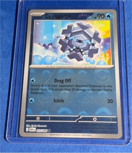 2015 Pokémon #027 Cryogonal — front