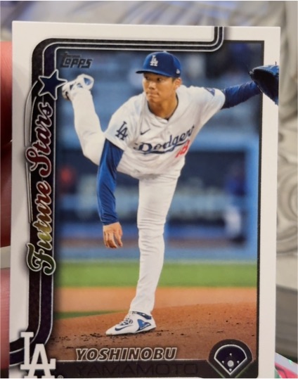 2023 Topps Future Stars #FS-YY Yoshinobu Yamamoto — front