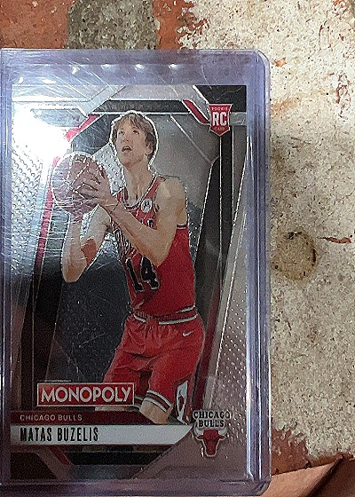 2024-25 Panini Prizm Monopoly #12 Matas Buzelis — front