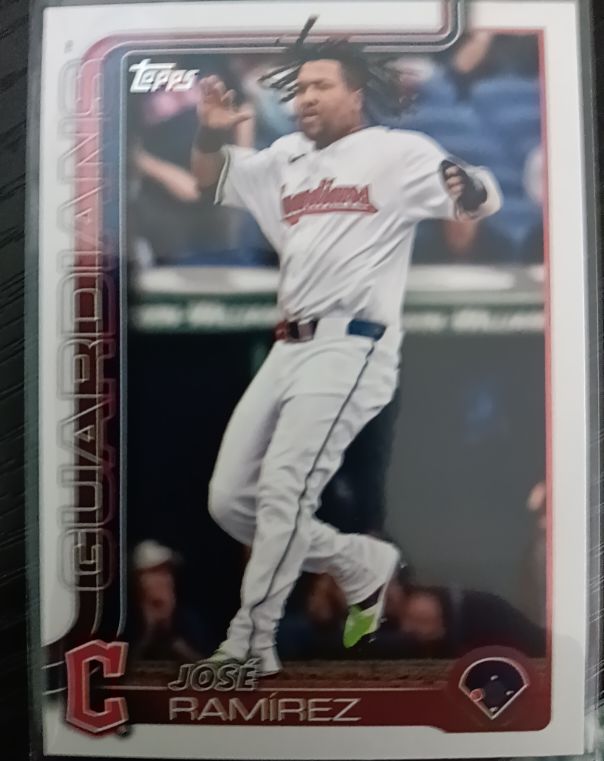 2022 Topps Guardians #GU-1 Jose Ramirez — front