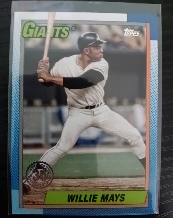 2023 Topps #35 Willie Mays — front