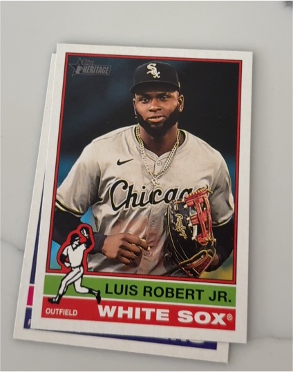 2021 Topps Heritage #WH-1 Luis Robert Jr. — front