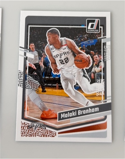 2022 Donruss #32 Malaki Branham — front