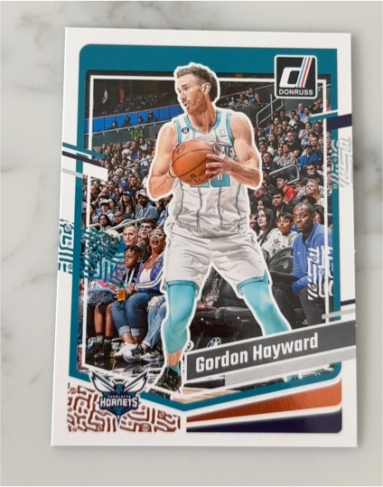2022 Donruss #104 Gordon Hayward — front