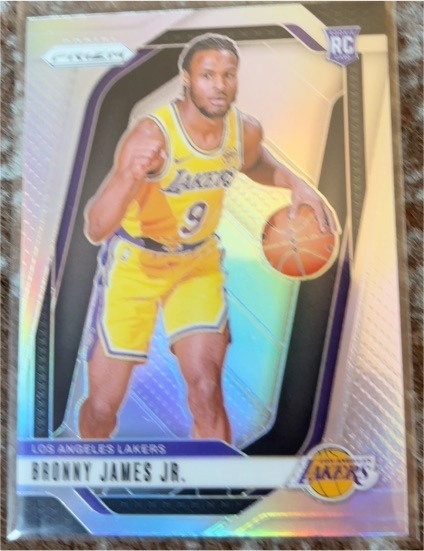 2020 Panini Prizm #9 Bronny James Jr. — front