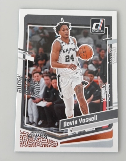 2022 Donruss #24 Devin Vassell — front