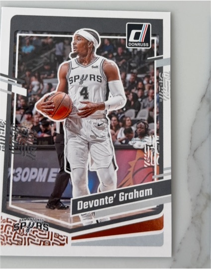 2022 Donruss #4 Devonte' Graham — front