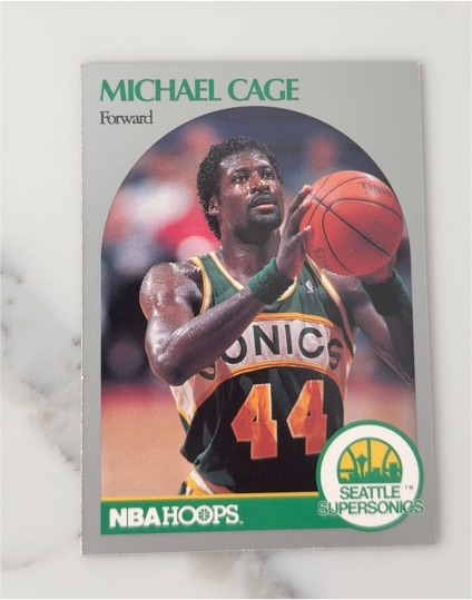 1990 NBA Hoops #44 Michael Cage — front