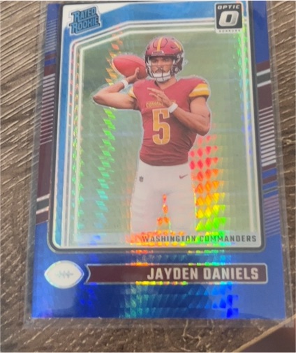 2023 Donruss Optic #5 Jayden Daniels — front