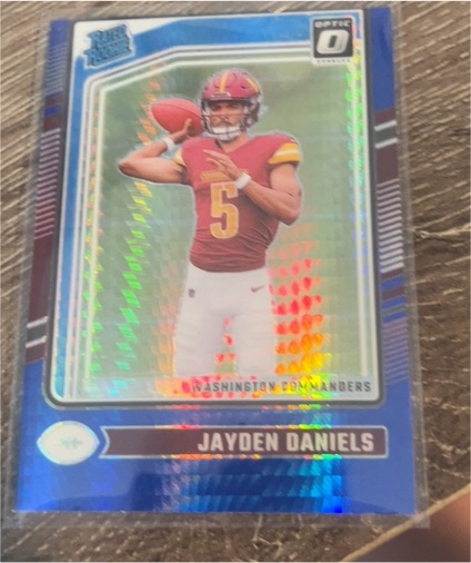 2022 Donruss Optic #5 Jayden Daniels — front