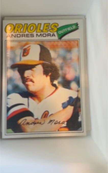 1979 Topps #600 Andres Mora — front