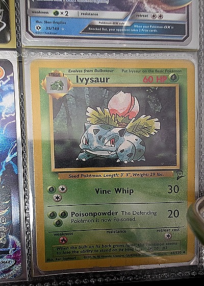 1999 Pokémon #33 Ivysaur — front