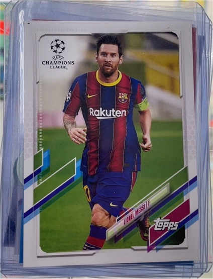 2020 Topps UEFA Champions League Lionel Messi — front