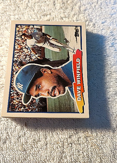 1983 Topps #300 Dave Winfield — front