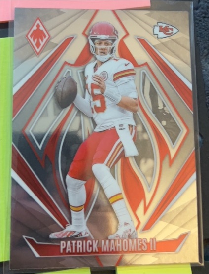 2023 Panini Phoenix #16 Patrick Mahomes II — front