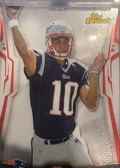 2021 Topps Finest #10 Mac Jones — front