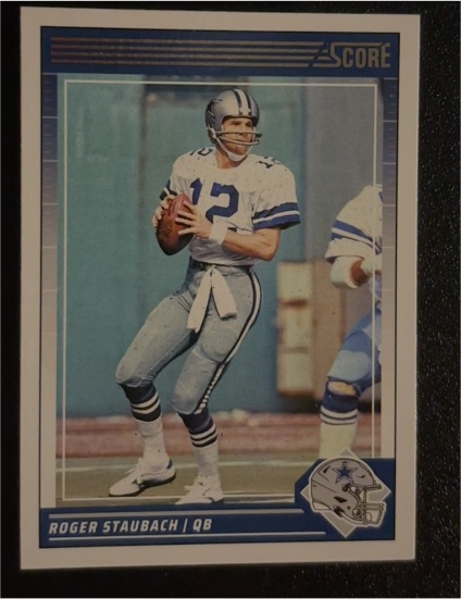 1990 Score #12 Roger Staubach — front