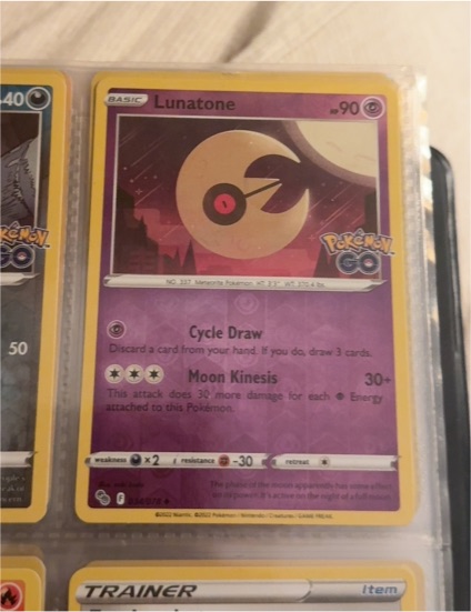 2022 Pokémon TCG #034 Lunatone — front