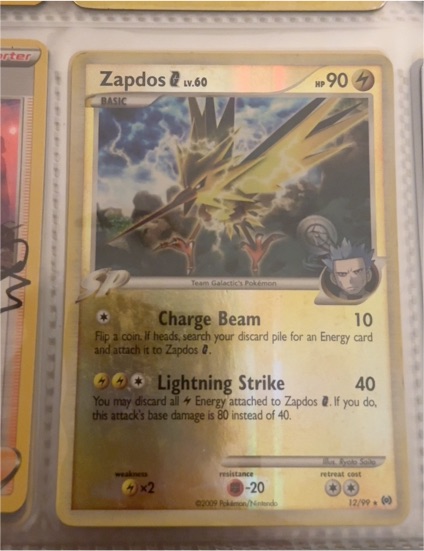 2009 Pokémon #12 Zapdos SP — front