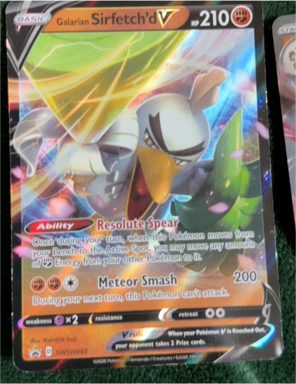 2020 Pokémon SWSH Black Star Promo #SWSH043 Galarian Sirfetch'd V — front