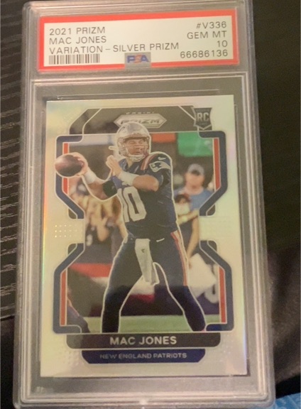 2021 Panini Prizm #V336 Mac Jones Variation Silver Prizm — front