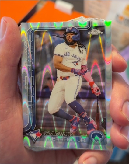 2025 Topps Chrome #259 Vladimir Guerrero Jr. — front