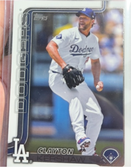 2025 Topps #146 Clayton Kershaw — front