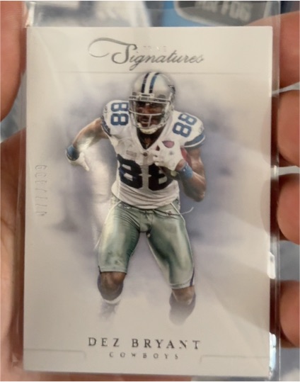 2012 Panini Prime Signatures #37 Dez Bryant — front