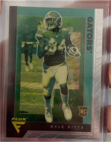 2021 Panini Chronicles Draft Picks Flux #249 Kyle Pitts — front